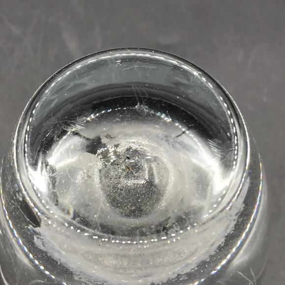 Crate & Barrel Calistoga Crystal Glasses Set of 2 - Picture 6 of 9